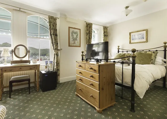 Dolphin Guest House